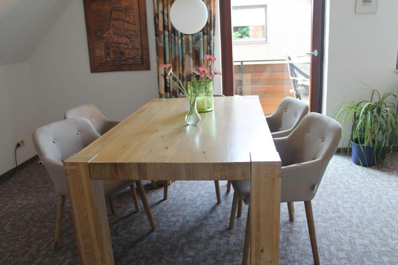 Ferienwohnung-Bei-Familie-Kuehl Fehmarn Buitenkant foto